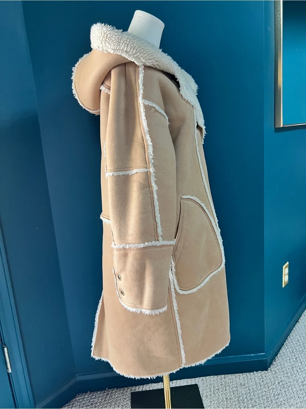 Anthropologie x Pilcro Hooded Sherpa Coat. Camel and Cream. Size Petite Small - Picture 8 of 14